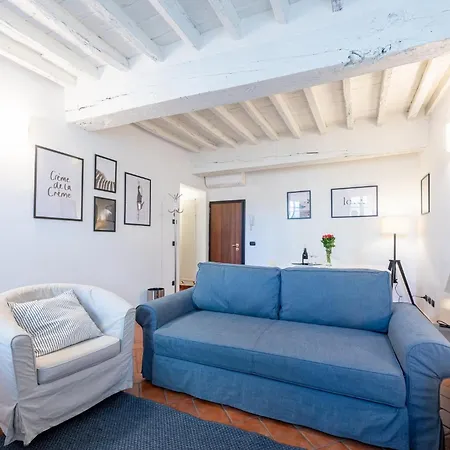 Guesthost - Piazza San Bartolomeo Bright&comfy X4 Apartman *
