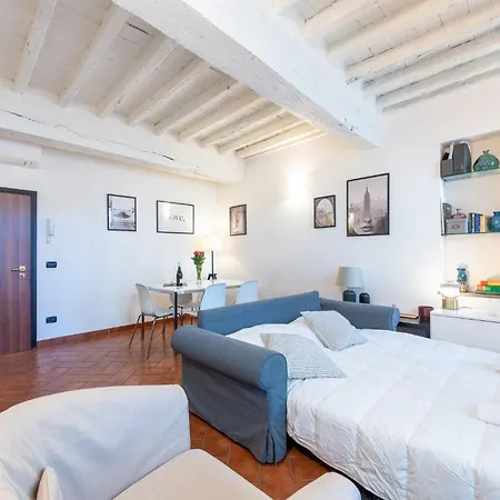 Guesthost - Piazza San Bartolomeo Bright&comfy X4 Apartman