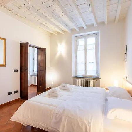 Guesthost - Piazza San Bartolomeo Bright&comfy X4 Apartman