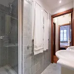 Guesthost - Piazza San Bartolomeo Bright&comfy X4 *