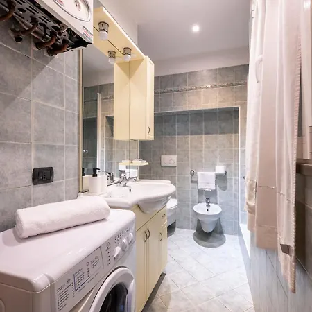 Piazza San Bartolomeo Bright&comfy X4 *