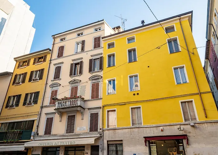 Piazza San Bartolomeo Bright&comfy X4 بارما